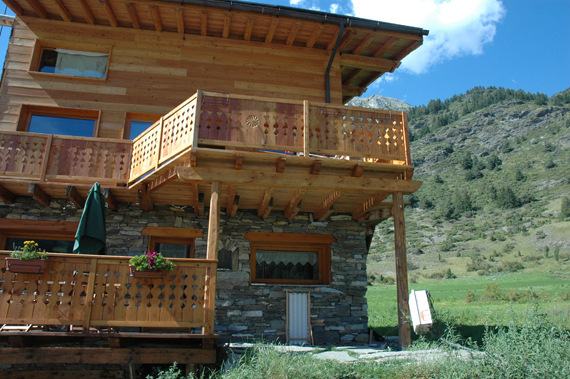 Façade